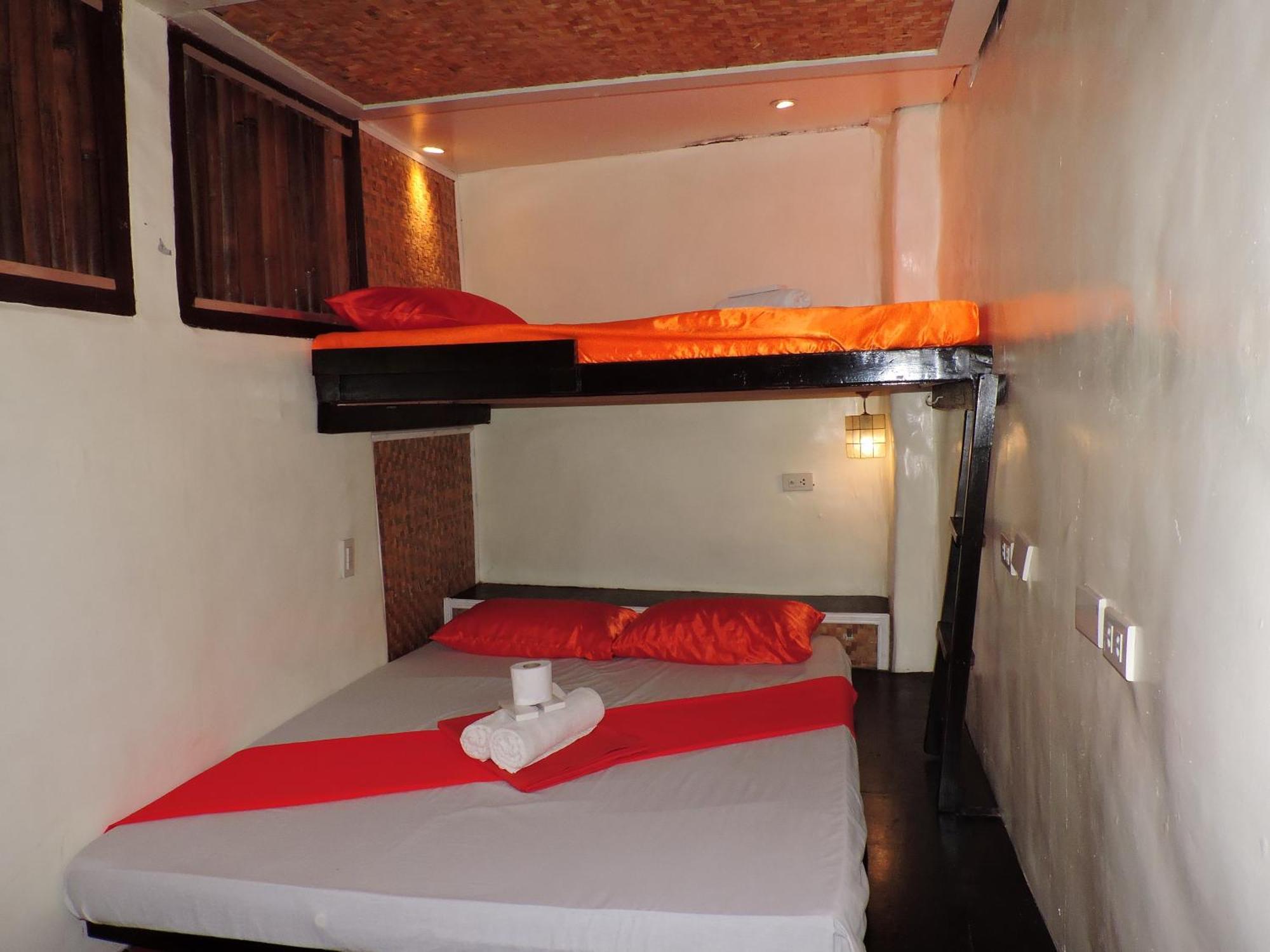 ออเรจ แมนโกรฟ เพนชัน เฮาส์ Bed & Breakfast Puerto Princesa ห้อง รูปภาพ