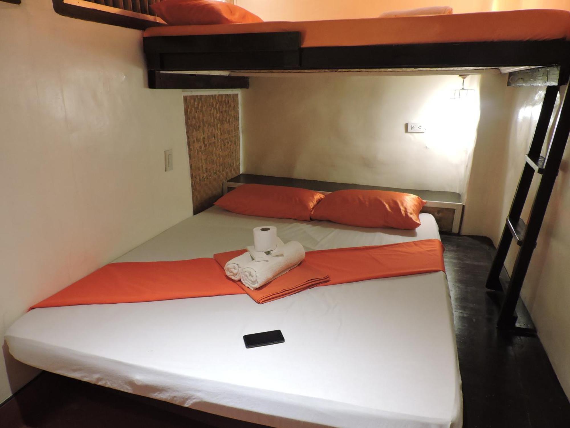 ออเรจ แมนโกรฟ เพนชัน เฮาส์ Bed & Breakfast Puerto Princesa ห้อง รูปภาพ