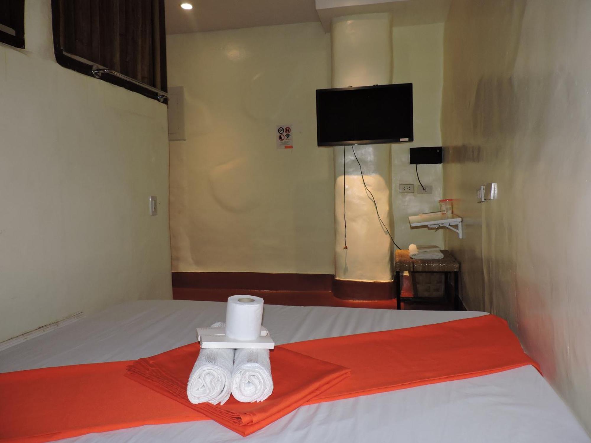 ออเรจ แมนโกรฟ เพนชัน เฮาส์ Bed & Breakfast Puerto Princesa ห้อง รูปภาพ