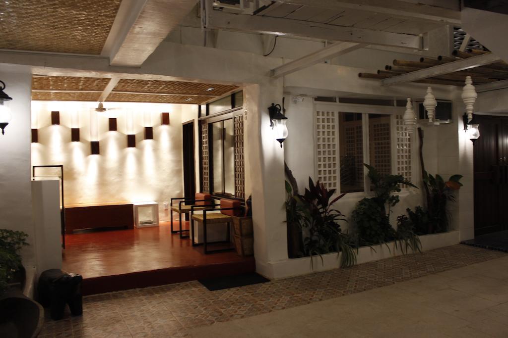 ออเรจ แมนโกรฟ เพนชัน เฮาส์ Bed & Breakfast Puerto Princesa ภายนอก รูปภาพ