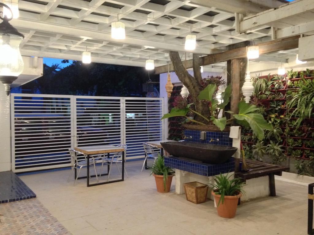 ออเรจ แมนโกรฟ เพนชัน เฮาส์ Bed & Breakfast Puerto Princesa ภายนอก รูปภาพ