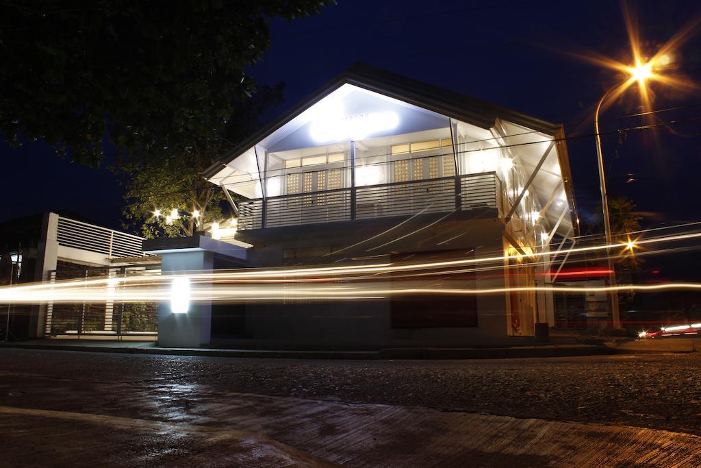 ออเรจ แมนโกรฟ เพนชัน เฮาส์ Bed & Breakfast Puerto Princesa ภายนอก รูปภาพ