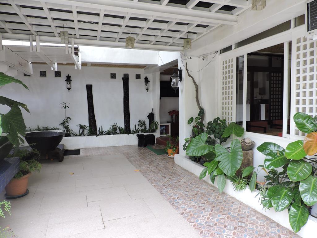 ออเรจ แมนโกรฟ เพนชัน เฮาส์ Bed & Breakfast Puerto Princesa ภายนอก รูปภาพ