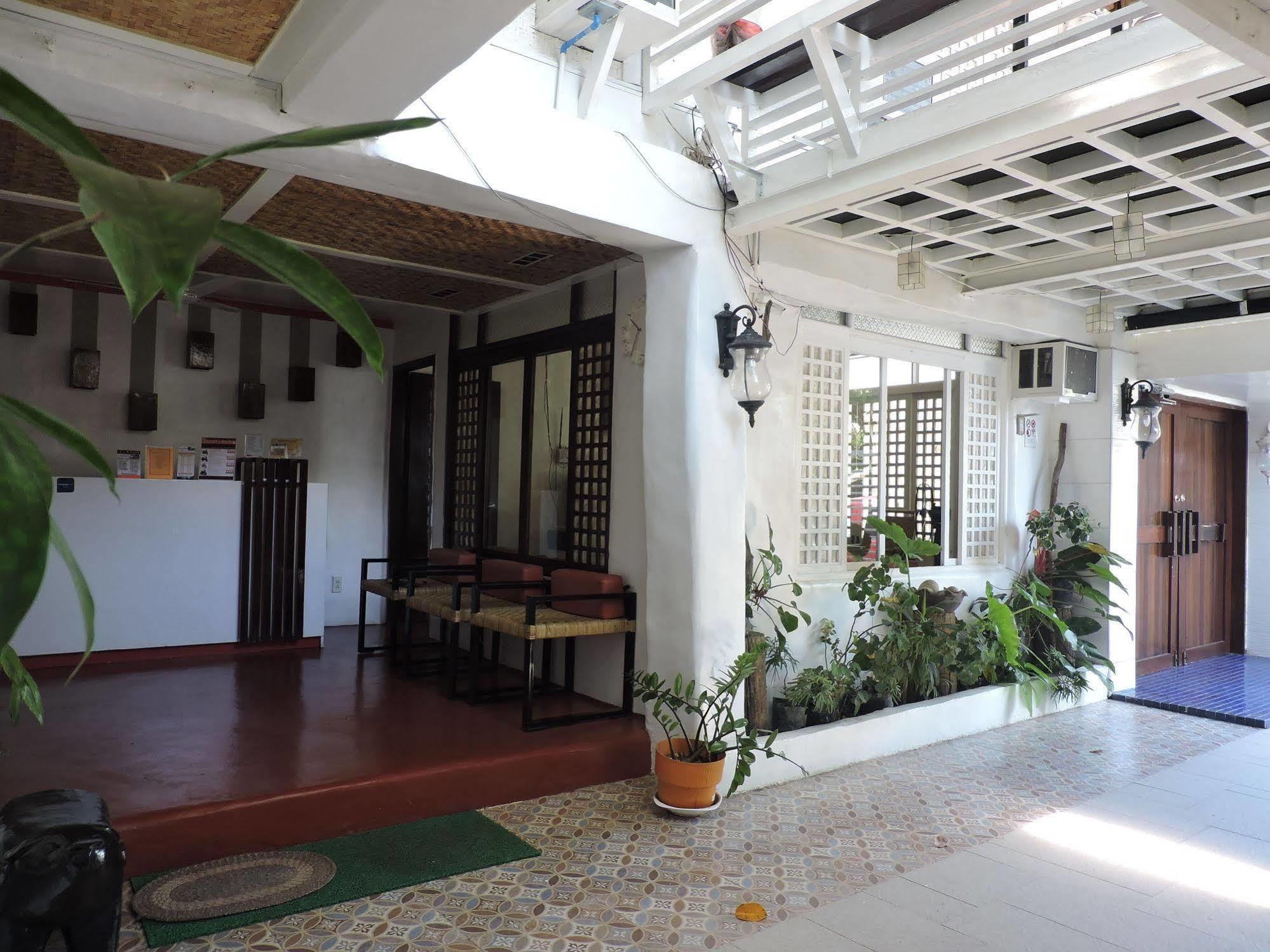 ออเรจ แมนโกรฟ เพนชัน เฮาส์ Bed & Breakfast Puerto Princesa ภายนอก รูปภาพ
